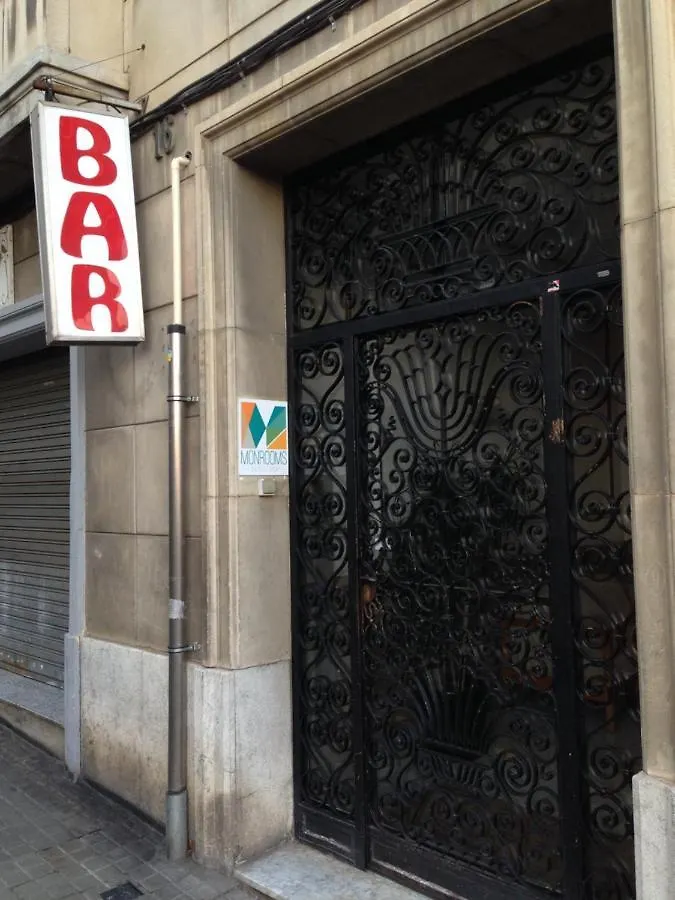 Monrooms Barcelona 2*,  Spanyolország