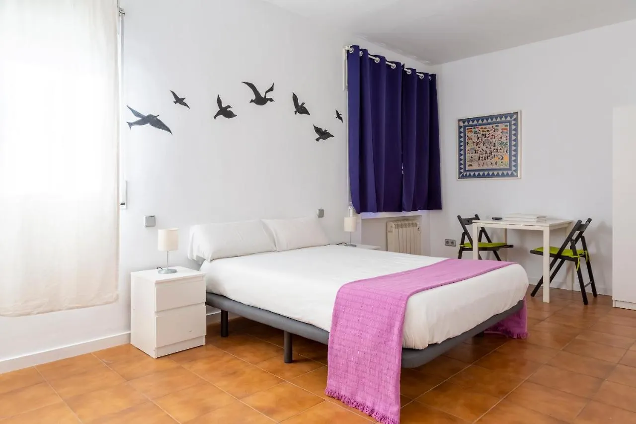 Monrooms Barcelona 2*,  Spanyolország