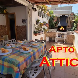 Apartahotel ático, Terraza Y Bbq, Metro Bcn, Park Güell, Barcelona